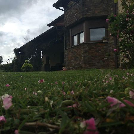 Acogedora Casa En Asturias Villa Candamin Exterior photo